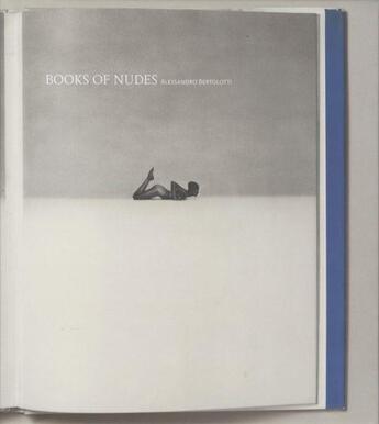 Couverture du livre « Books of nudes » de Alessandro Bertolotti aux éditions Abrams