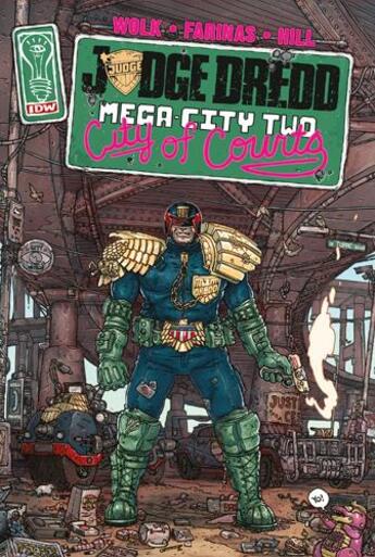 Couverture du livre « Judge Dredd ; mega city two » de Douglas Wolk et Ulises Farinas aux éditions Reflexions