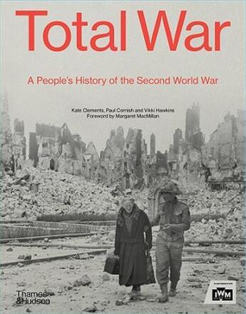 Couverture du livre « Total war : a visual history of the second world war » de Paul Cornish aux éditions Thames & Hudson