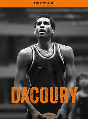 Couverture du livre « Dacoury » de  aux éditions Ouest France