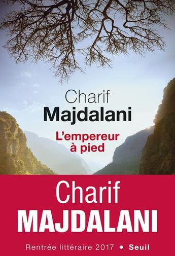 Couverture du livre « L'empereur à pied » de Charif Majdalani aux éditions Seuil