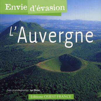 Couverture du livre « Auvergne » de Luc Olivier aux éditions Ouest France