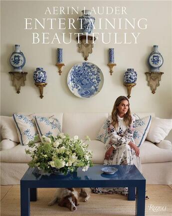 Couverture du livre « Aerin Lauder entertaining beautifully » de Aerin Lauder aux éditions Rizzoli