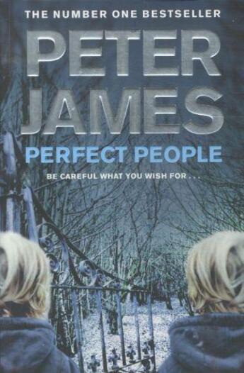 Couverture du livre « Perfect people » de Peter James aux éditions 