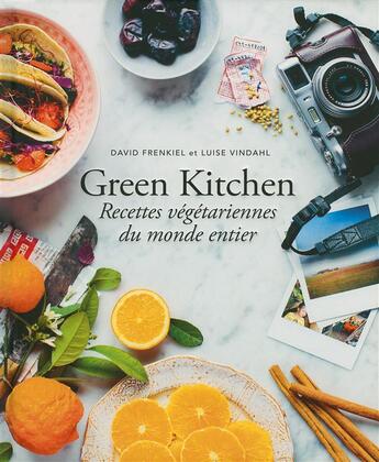 Couverture du livre « Green kitchen ; recettes végétariennes du monde entier » de David Frenkiel et Luise Vindahl aux éditions Alternatives