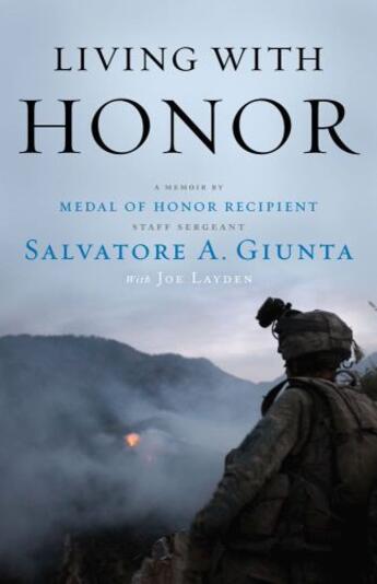 Couverture du livre « Living with Honor » de Layden Joe aux éditions Threshold Editions