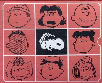 Couverture du livre « Snoopy et les Peanuts : coffret Intégrale : 1967-1970 » de Charles Monroe Schulz aux éditions Dargaud