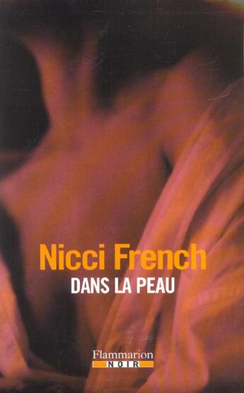 Couverture du livre « Dans la peau » de Nicci French aux éditions Flammarion