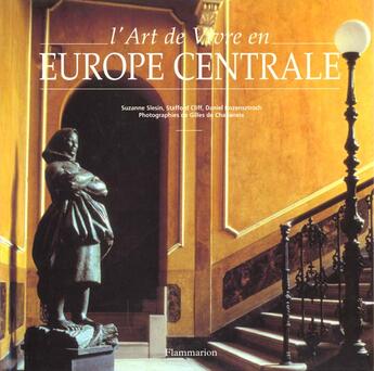 Couverture du livre « L'art de vivre en europe centrale » de  aux éditions Flammarion