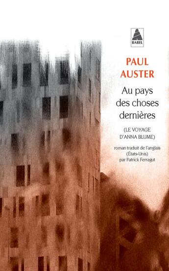 Couverture du livre « Au pays des choses dernières » de Paul Auster aux éditions Actes Sud