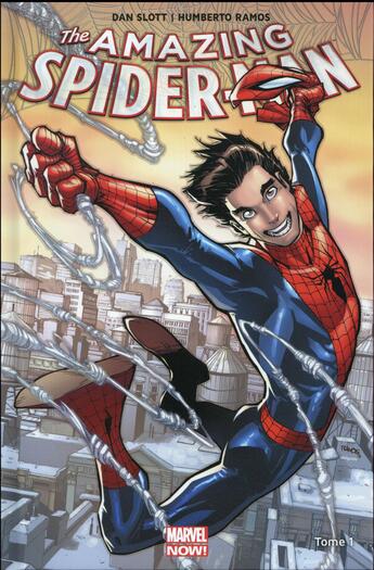 Couverture du livre « The amazing Spider-Man t.1 : une chance d'être en vie » de Dan Slott et Christos N. Gage et Giuseppe Camuncoli et Humberto Ramos aux éditions Panini