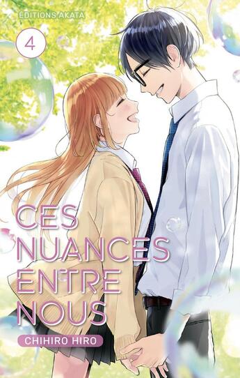 Couverture du livre « Ces nuances entre nous Tome 4 » de Chihiro Hiro aux éditions Akata