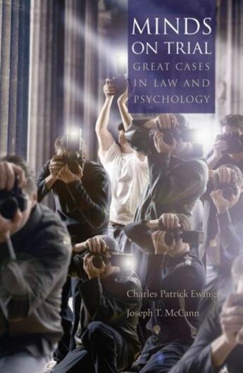 Couverture du livre « Minds on Trial: Great Cases in Law and Psychology » de Mccann Joseph T aux éditions Oxford University Press Usa