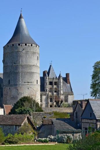 Couverture du livre « Compositions - tome i (chateaudun) » de Fillion Matthieu aux éditions Lulu