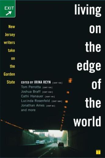 Couverture du livre « Living on the Edge of the World » de Irina Reyn aux éditions Touchstone