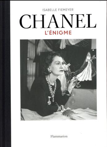 Couverture du livre « Chanel, l'énigme » de Isabelle Fiemeyer aux éditions Flammarion