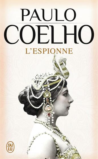 Couverture du livre « L'espionne » de Paulo Coelho aux éditions J'ai Lu