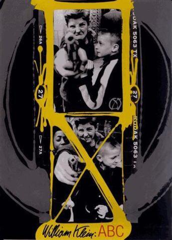 Couverture du livre « William klein abc » de William Klein aux éditions Tate Gallery