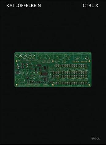 Couverture du livre « Kai loffelbein ctrl-x. a topography of e-waste » de Loffelbein Kai aux éditions Steidl