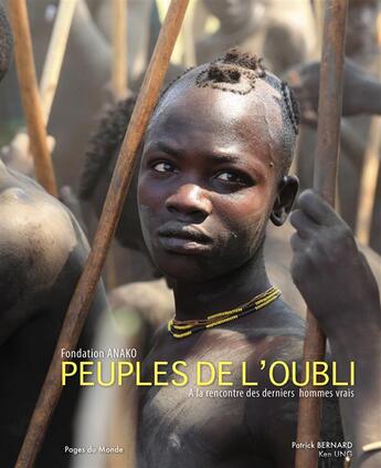 Couverture du livre « Peuples racines » de Patrick Bernard et Ken Ung aux éditions Pages Du Monde