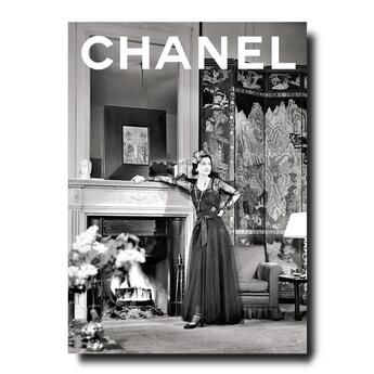 Couverture du livre « Chanel 3-book slipcase (english edition) - fashion, jewelry & watches, fragance & beauty » de Berest/Reybaud aux éditions Assouline