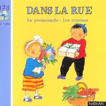 Couverture du livre « Dans la rue ; la promenade ; les courses » de Claire Legrand aux éditions Nathan