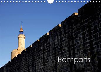 Couverture du livre « Remparts (Calendrier mural 2020 DIN A4 horizontal) ; Les remparts d'Aigues-Mortes (Calendrier mensuel, 14 Pages ) » de Patrice Thebault aux éditions Calvendo