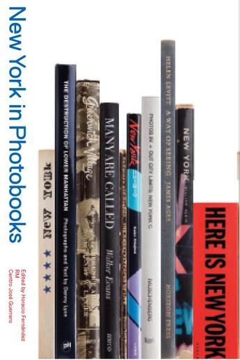 Couverture du livre « New york in photobooks » de  aux éditions Rm Editorial