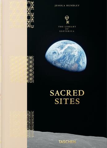 Couverture du livre « The Library of Esoterica : Sacred Spaces » de Jessica Hundley aux éditions Taschen