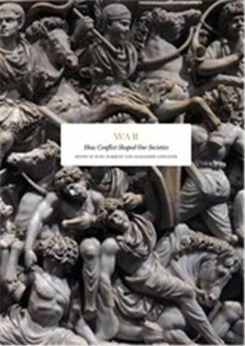 Couverture du livre « War /anglais » de Strachan Hew/Kendall aux éditions Thames & Hudson