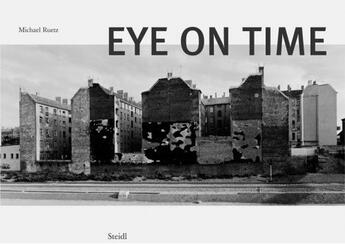 Couverture du livre « Eye on time » de Michael Ruetz aux éditions Steidl