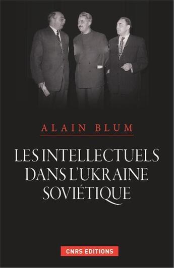 Couverture du livre « Faux coupables ; surveillance, aveux et procès dans l'Ukraine soviétique » de Alain Bblum et Yuri Shapoval aux éditions Cnrs