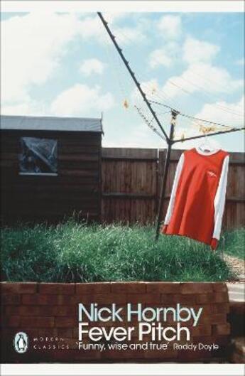 Couverture du livre « Fever pitch » de Nick Hornby aux éditions Adult Pbs