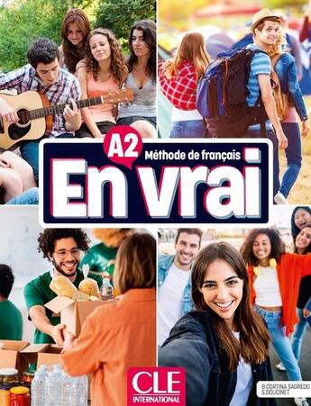 Couverture du livre « En vrai élève niveau A2 » de Sandrine Doucinet et Begona Cortina Sagredo aux éditions Cle International