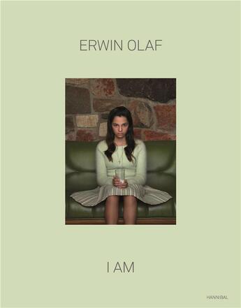 Couverture du livre « Erwin olaf: i am (en francais) /francais » de Olaf Erwin aux éditions Hannibal