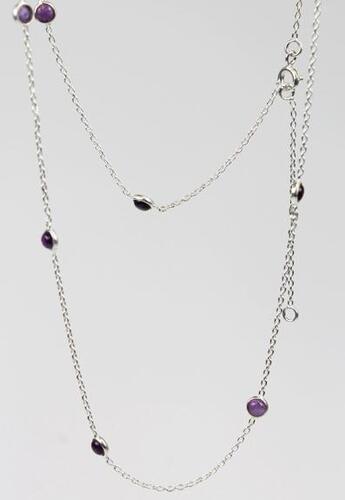 Couverture du livre « Collier en argent 8 pierres serties amethyste » de  aux éditions Dg-exodif