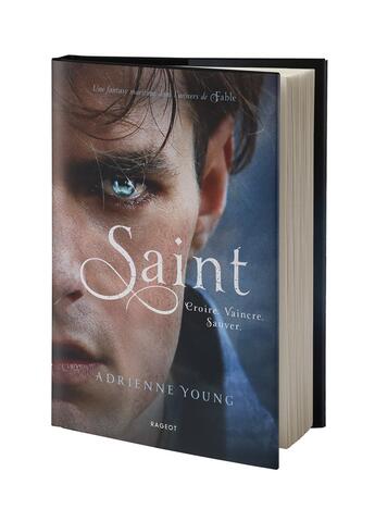 Couverture du livre « Saint » de Adrienne Young aux éditions Rageot