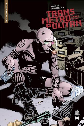 Couverture du livre « Transmetropolitan Tome 3 » de Darick Robertson et Warren Ellis aux éditions Urban Comics