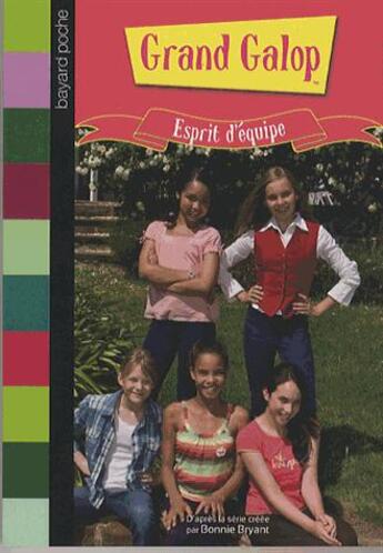 Couverture du livre « Grand galop t.698 ; esprit d'équipe » de Bonnie Bryant aux éditions Bayard Jeunesse