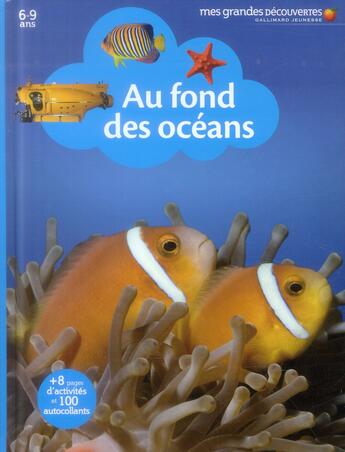 Couverture du livre « Au fond des océans » de  aux éditions Gallimard-jeunesse