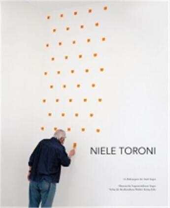 Couverture du livre « Niele Toroni : museum fur gegenwartskunst » de Niele Toroni aux éditions Walther Konig