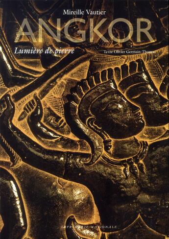 Couverture du livre « Angkor ; lumière de pierre » de Olivier Germain-Thomas et Mireille Vautier aux éditions Actes Sud