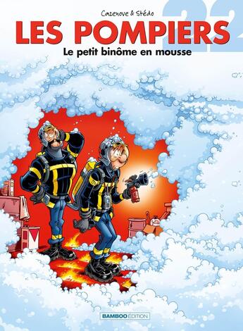 Couverture du livre « Les pompiers Tome 22 : Le petit binôme en mousse » de Christophe Cazenove et Stedo aux éditions Bamboo