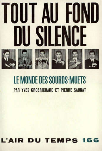 Couverture du livre « Tout Au Fond Silence » de Grosrichar aux éditions Gallimard