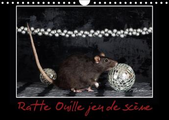 Couverture du livre « Ratte ouille jeu de scene calendrier mural 2018 din a4 horiz - petite ratte en spectacle cale » de Mahevo K aux éditions Calvendo