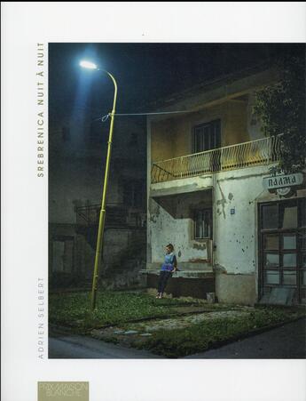 Couverture du livre « Srebrenica, nuit à nuit » de Adrien Selbert aux éditions Le Bec En L'air