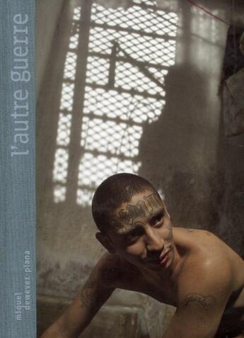 Couverture du livre « L'autre guerre » de Miquel Dewever-Plana aux éditions Le Bec En L'air