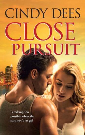 Couverture du livre « Close Pursuit (Mills & Boon M&B) » de Cindy Dees aux éditions Mills & Boon Series