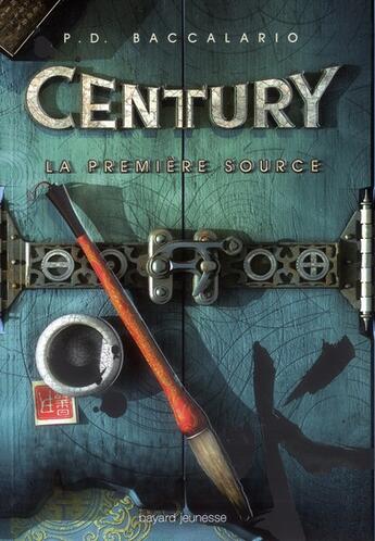 Couverture du livre « Century t.4 ; la première source » de Pierdomenico Baccalario aux éditions Bayard Jeunesse