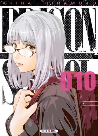 Couverture du livre « Prison school Tome 10 » de Akira Hiramoto aux éditions Soleil